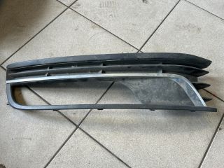 bontott VW PASSAT B7 Bal Ködlámpa Rács