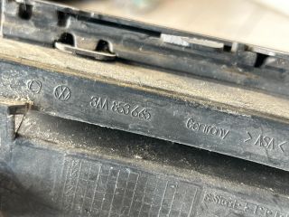 bontott VW PASSAT B7 Bal Ködlámpa Rács