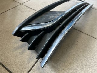 bontott VW PASSAT B7 Bal Ködlámpa Rács