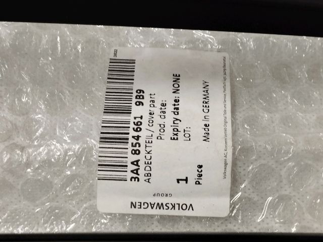 bontott VW PASSAT B7 Bal Ködlámpa Rács