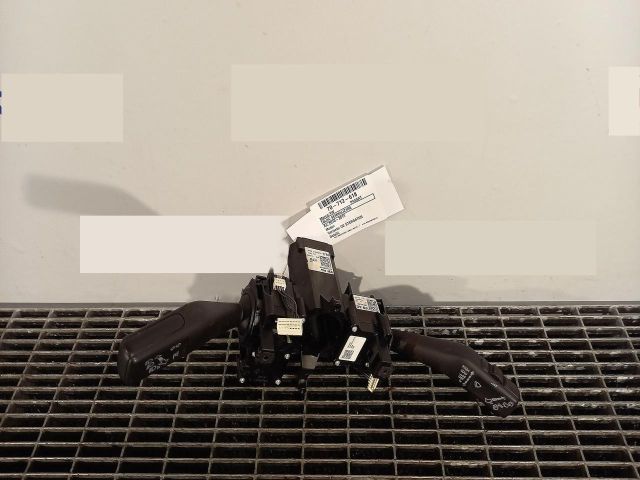 bontott VW PASSAT B7 Bal Kormánykapcsoló Irányjelző