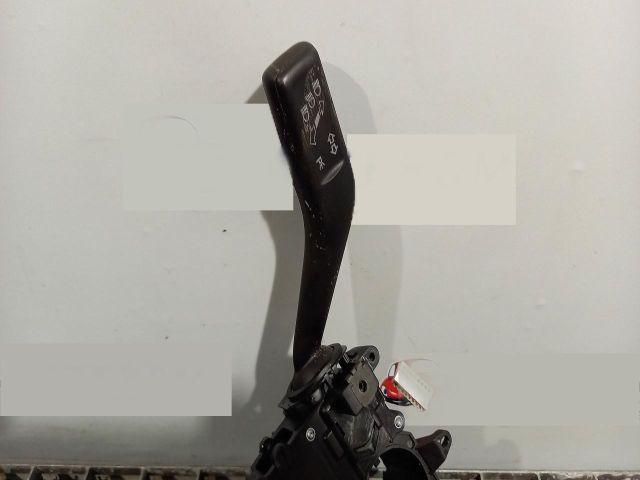 bontott VW PASSAT B7 Bal Kormánykapcsoló Irányjelző