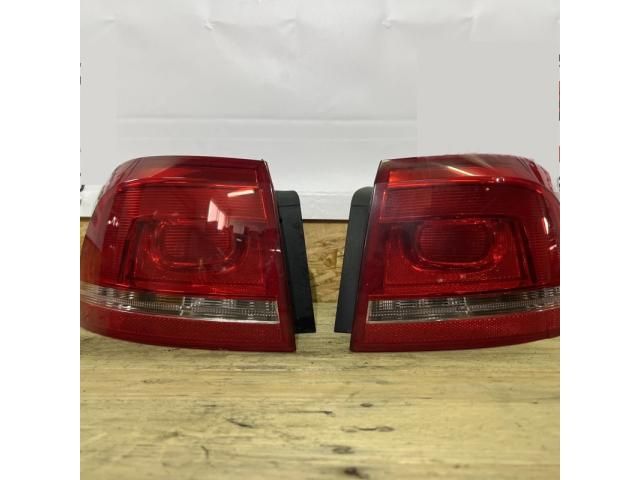 bontott VW PASSAT B7 Bal Külső Hátsó Lámpa