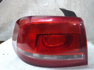 bontott VW PASSAT B7 Bal Külső Hátsó Lámpa