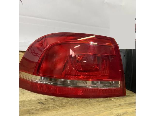 bontott VW PASSAT B7 Bal Külső Hátsó Lámpa