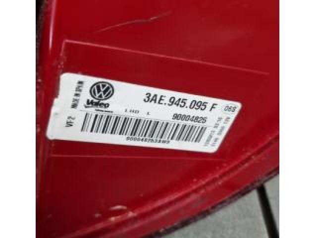 bontott VW PASSAT B7 Bal Külső Hátsó Lámpa