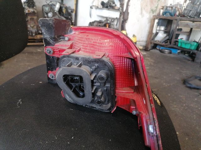 bontott VW PASSAT B7 Bal Külső Hátsó Lámpa