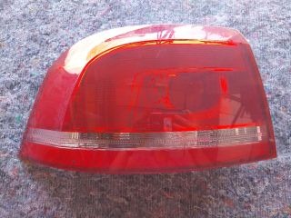 bontott VW PASSAT B7 Bal Külső Hátsó Lámpa