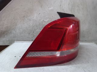 bontott VW PASSAT B7 Bal Külső Hátsó Lámpa