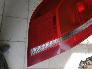 bontott VW PASSAT B7 Bal Külső Hátsó Lámpa