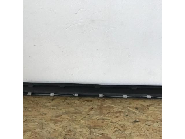 bontott VW PASSAT B7 Bal Küszöb Légterelő