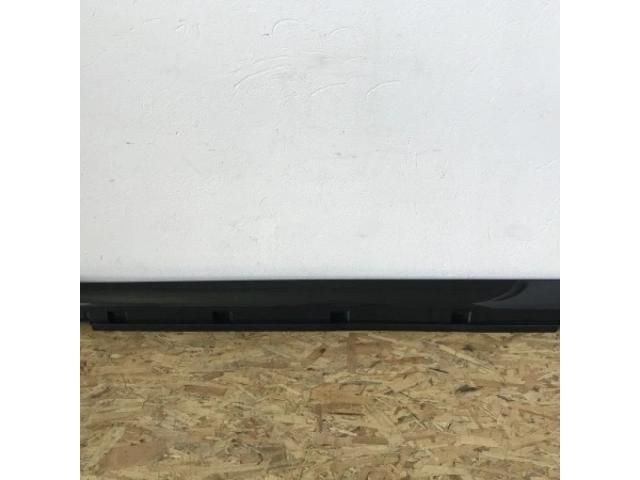 bontott VW PASSAT B7 Bal Küszöb Légterelő