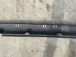 bontott VW PASSAT B7 Bal Küszöb