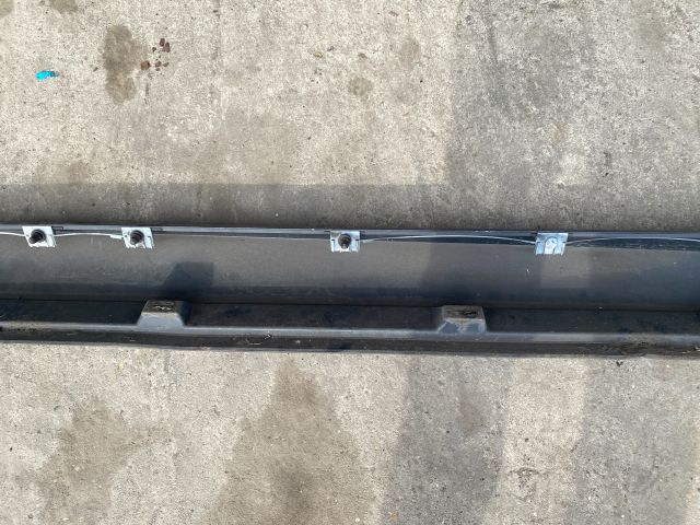 bontott VW PASSAT B7 Bal Küszöb