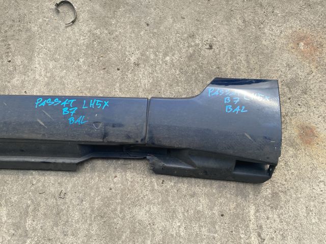 bontott VW PASSAT B7 Bal Küszöb