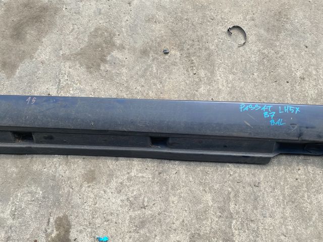 bontott VW PASSAT B7 Bal Küszöb