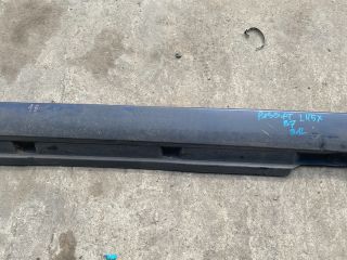 bontott VW PASSAT B7 Bal Küszöb