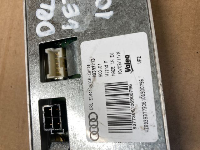 bontott VW PASSAT B7 Bal Nappali Menetfény