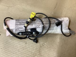 bontott VW PASSAT B7 Bal Oldallégzsák