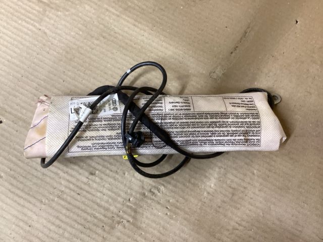 bontott VW PASSAT B7 Bal Oldallégzsák