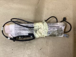 bontott VW PASSAT B7 Bal Oldallégzsák