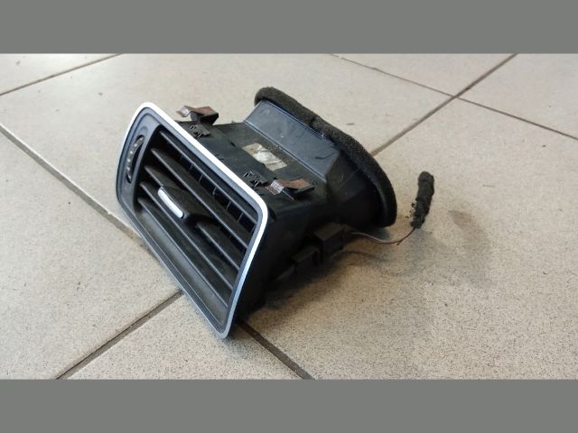 bontott VW PASSAT B7 Bal Szellőző