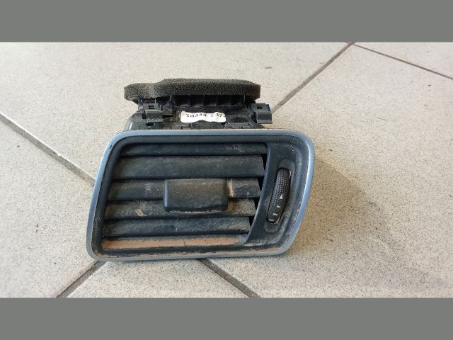 bontott VW PASSAT B7 Bal Szellőző