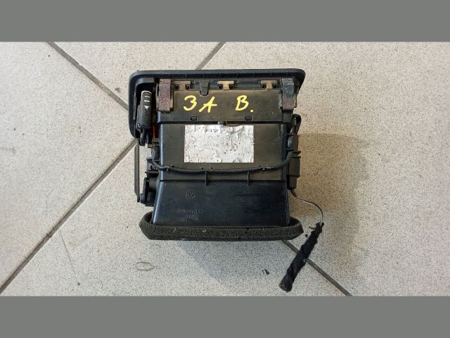 bontott VW PASSAT B7 Bal Szellőző