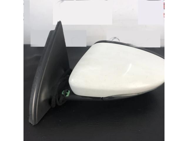 bontott VW PASSAT B7 Bal Visszapillantó Tükör (Elektromos)