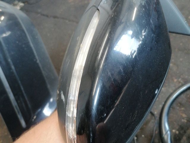 bontott VW PASSAT B7 Bal Visszapillantó Tükör (Elektromos)