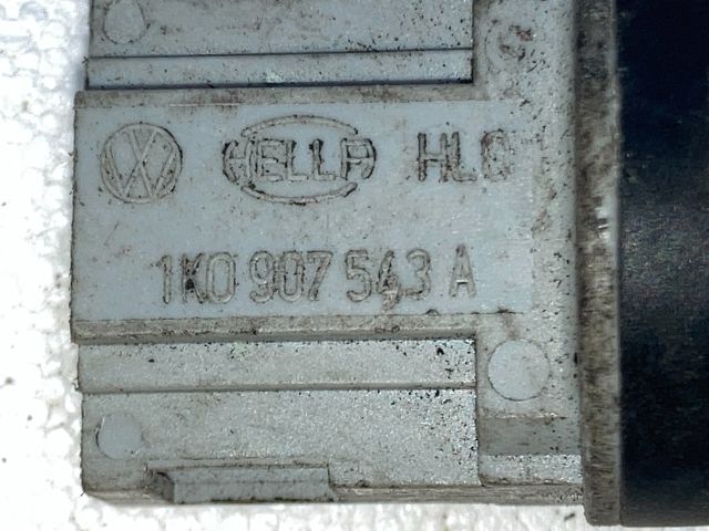 bontott VW PASSAT B7 Belső Hőmérséklet Érzékelő