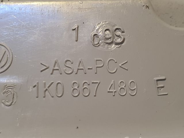 bontott VW PASSAT B7 Beltér Világítás Első