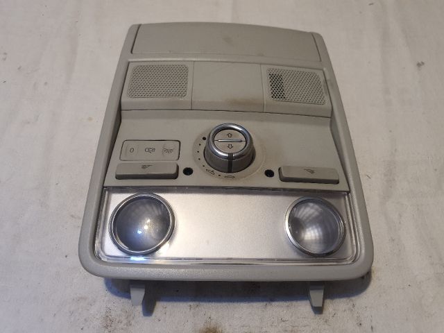 bontott VW PASSAT B7 Beltér Világítás Első