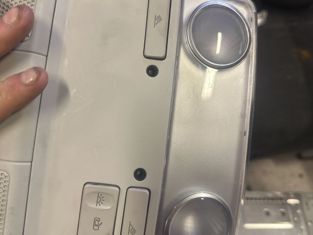 bontott VW PASSAT B7 Beltér Világítás Első