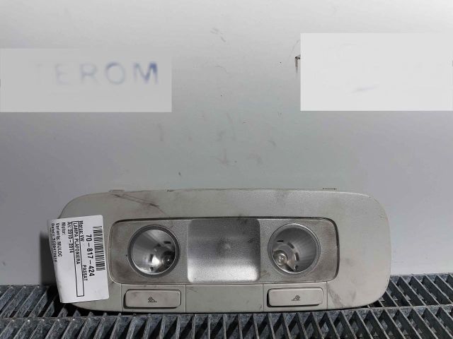 bontott VW PASSAT B7 Beltér Világítás Első