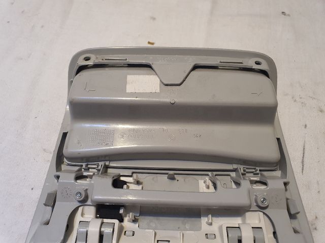 bontott VW PASSAT B7 Beltér Világítás Első