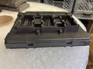 bontott VW PASSAT B7 Biztosítéktábla Utastér