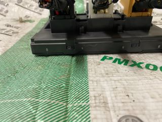 bontott VW PASSAT B7 Biztosítéktábla Utastér