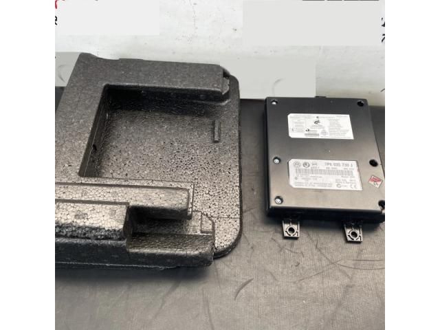 bontott VW PASSAT B7 Bluetooth Elektronika