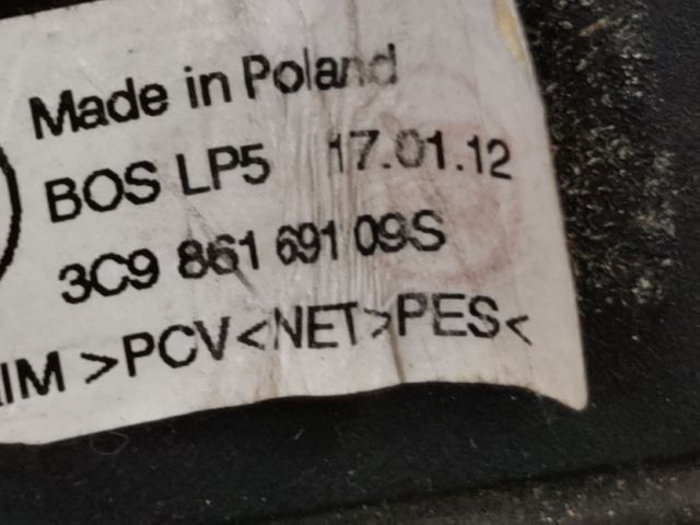 bontott VW PASSAT B7 Csomagtér Háló