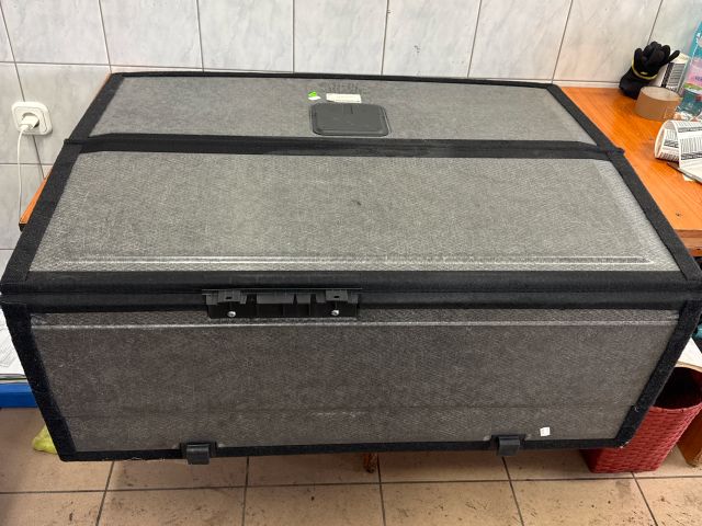 bontott VW PASSAT B7 Csomagtér Kárpit