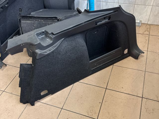 bontott VW PASSAT B7 Csomagtér Kárpit