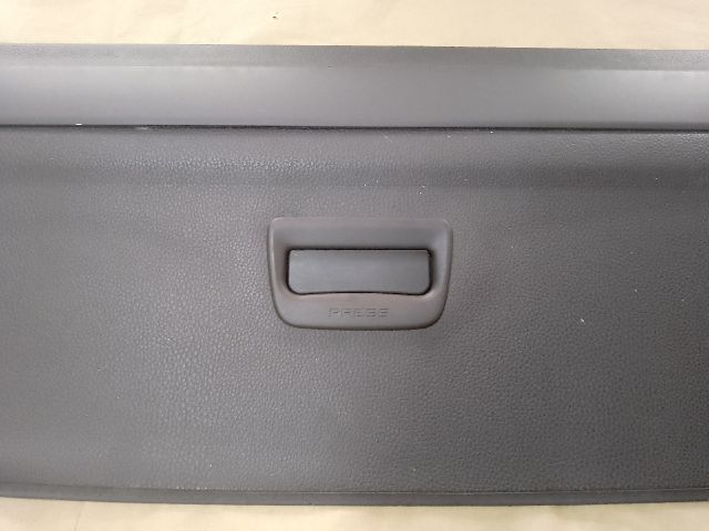 bontott VW PASSAT B7 Csomagtér Roló