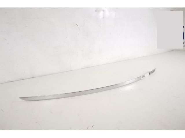 bontott VW PASSAT B7 Csomagtérajtó Díszléc