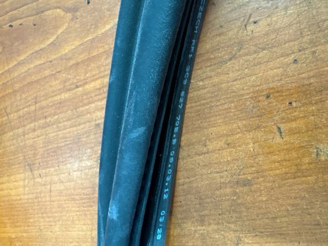 bontott VW PASSAT B7 Csomagtérajtó Gumikéder