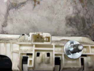 bontott VW PASSAT B7 Csomagtérajtó Kapcsoló