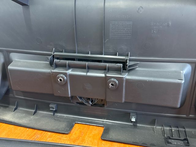 bontott VW PASSAT B7 Csomagtérajtó Kárpit