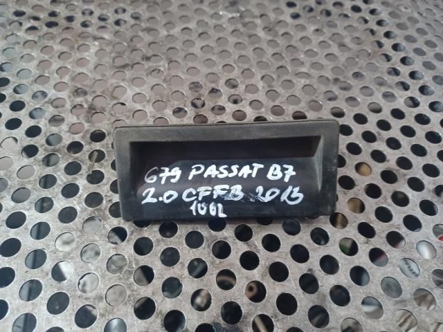 bontott VW PASSAT B7 Csomagtérajtó Kilincs