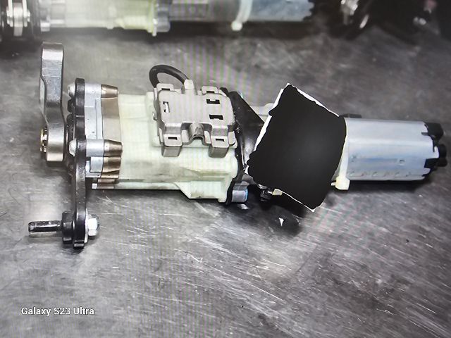 bontott VW PASSAT B7 Csomagtérajtó Motor