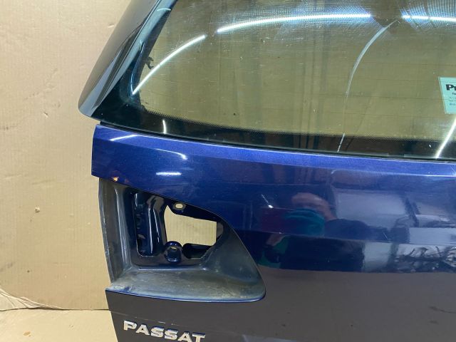 bontott VW PASSAT B7 Csomagtérajtó (Üres lemez)